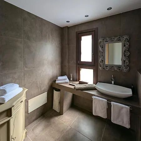 Luxury In Nature - Village *