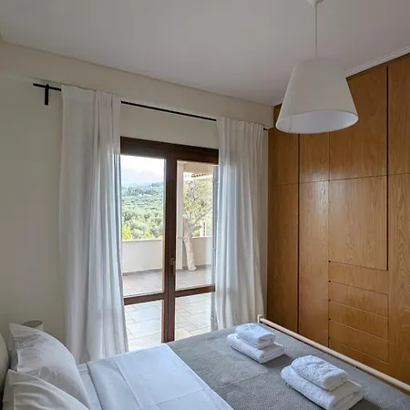 Spacious Family With Outdoor Cinema & Sea View * Akrata