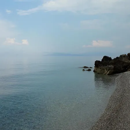 Spacious Family With Outdoor Cinema & Sea View * Akrata