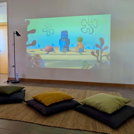 Vila Spacious Family With Outdoor Cinema & Sea View