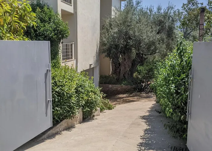 Luxury In Nature - Village Akrata